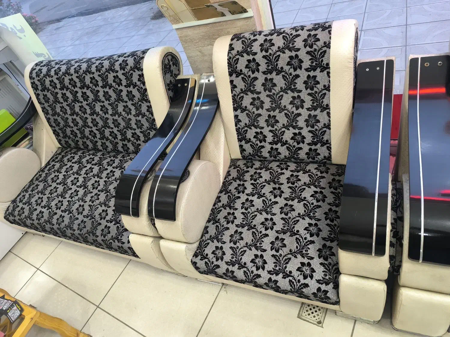 مبل ۷ نفره|مبلمان خانگی و میز عسلی|ماکو, |دیوار