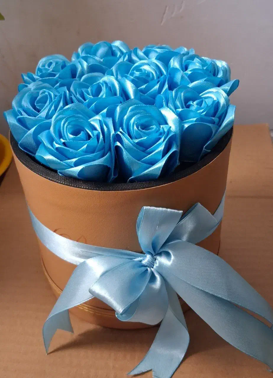 گل رز  با روبان|گل مصنوعی|بندرعباس, |دیوار