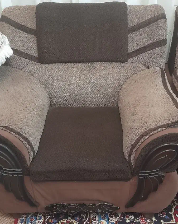 مبل۷نفره|مبلمان خانگی و میز عسلی|اصفهان, چشمه باقرخان|دیوار