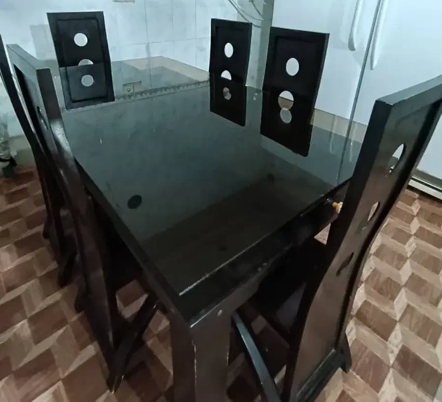 میز غذا خوری|میز و صندلی غذاخوری|کازرون, |دیوار