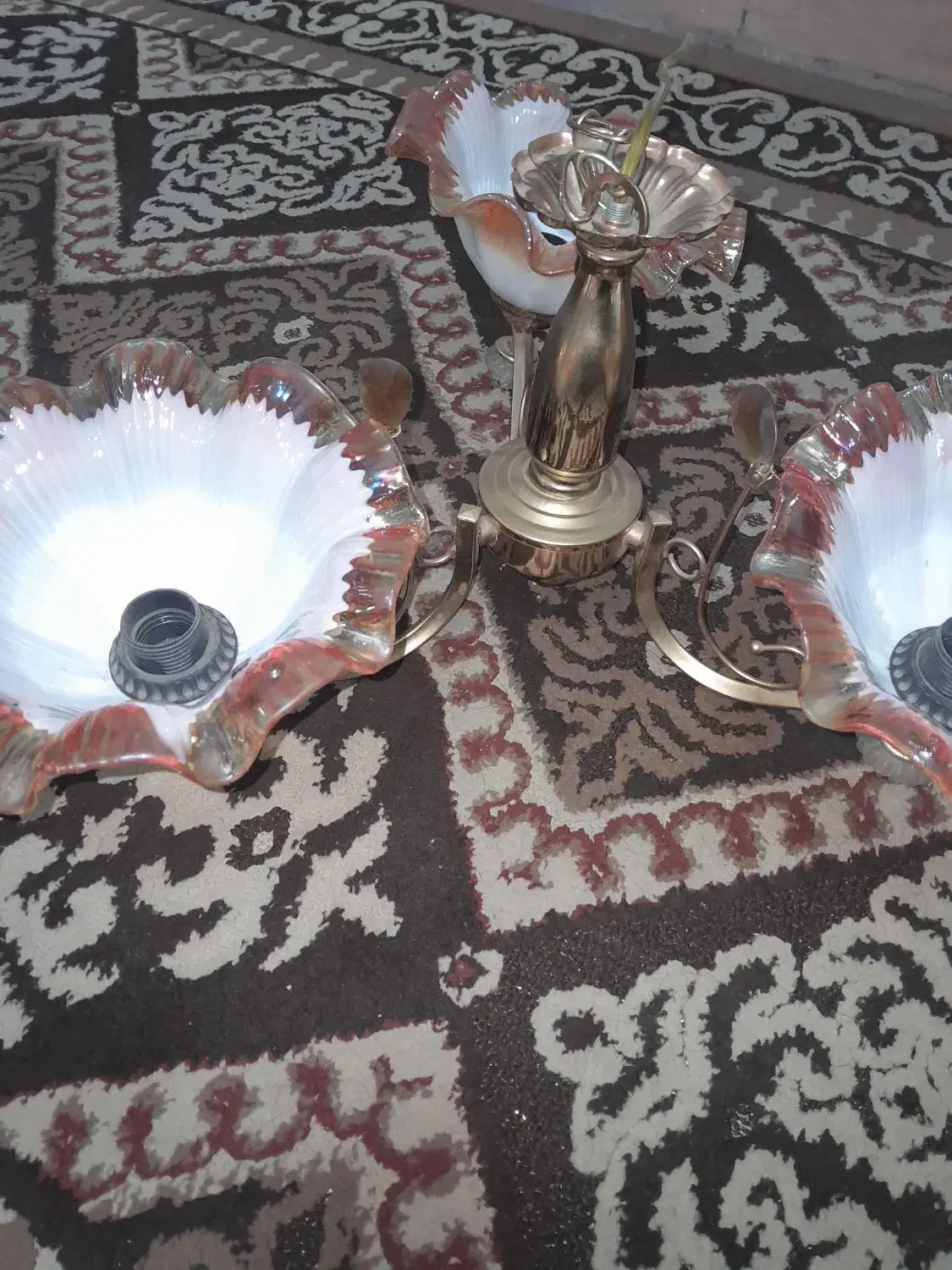 لوستر|لوستر و چراغ آویز|نجف‌آباد, شهدا|دیوار