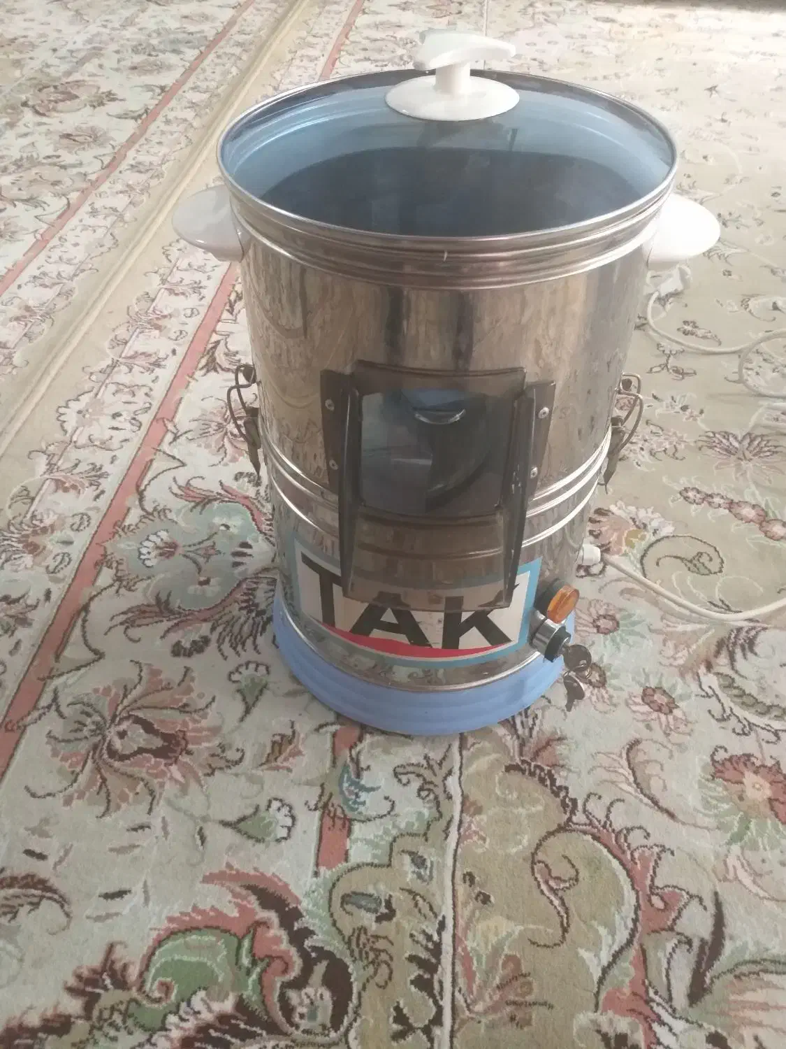 سبز خردکن|خردکن، آسیاب، غذاساز|رشت, استقامت ۱|دیوار