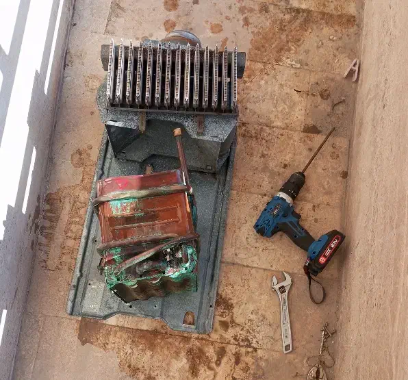 تعمیر و سرویس تخصصی آبگرمکن دیواری بوتان و مخزنی|خدمات پیشه و مهارت|بوشهر, |دیوار