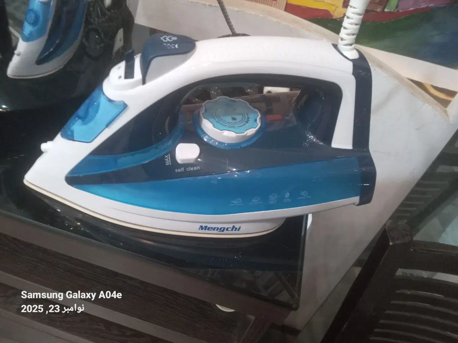 پلوپز ۸ نفره و اتوی لباس نو سالم|ظروف پخت‌وپز|اندیشه, اندیشه فاز ۱|دیوار