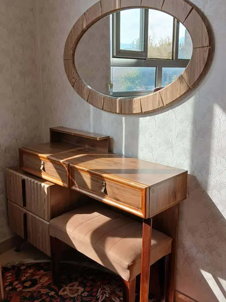 سرویس خواب دو نفره  همراه با تشک|تخت و سرویس خواب|جلفا, |دیوار