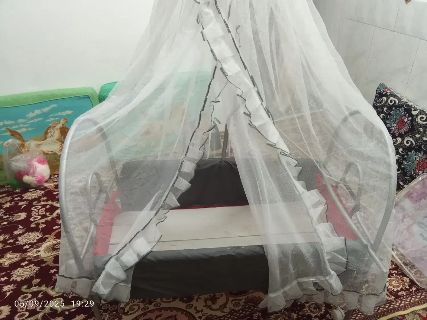 تخت و گهواره نونو با پشه بند|اسباب و اثاث بچه|تربت‌حیدریه, چهارراه خواف|دیوار