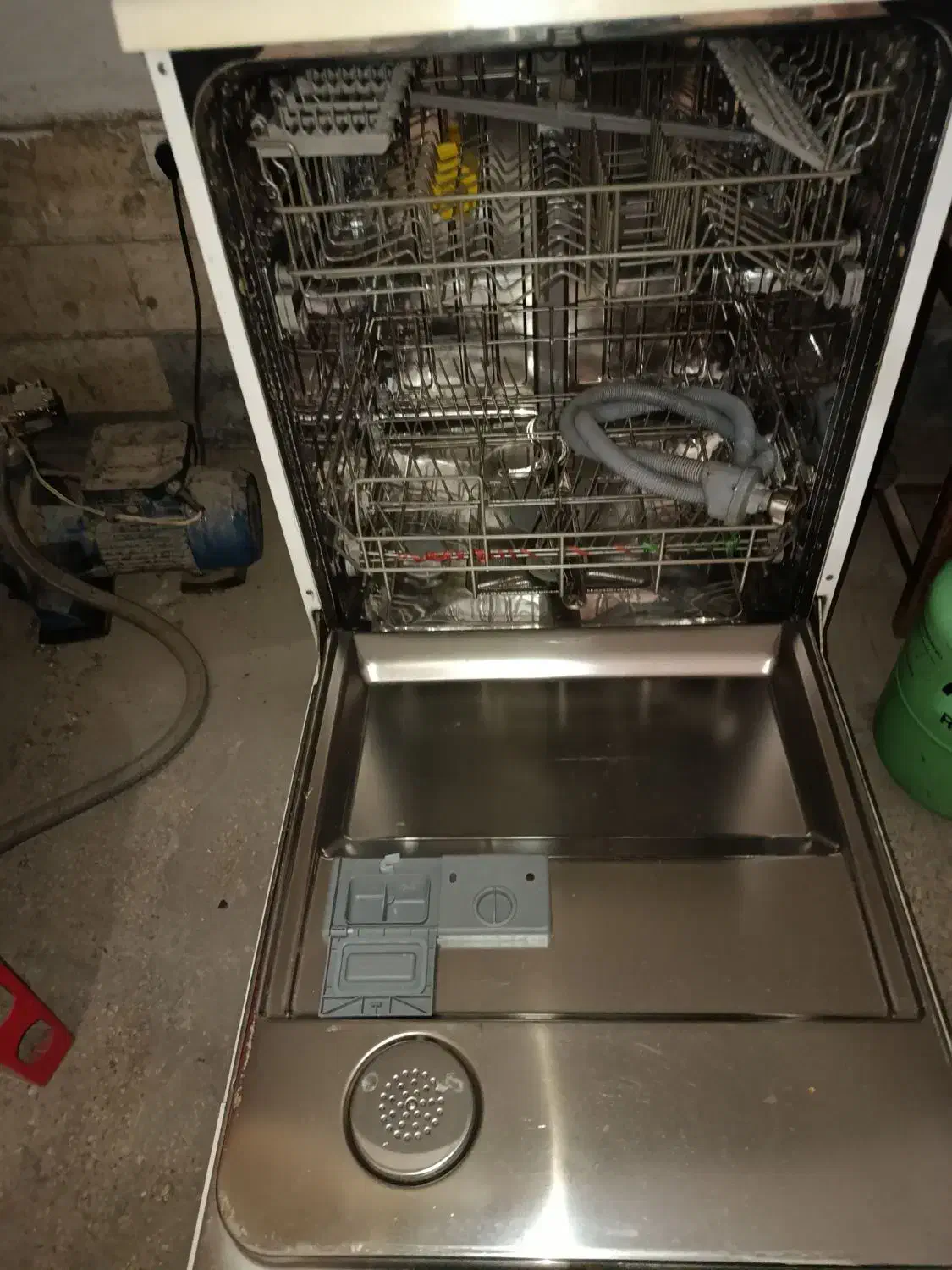 ظرفشویی ال جی|ماشین ظرفشویی|اسلامشهر, شهرک سالور|دیوار