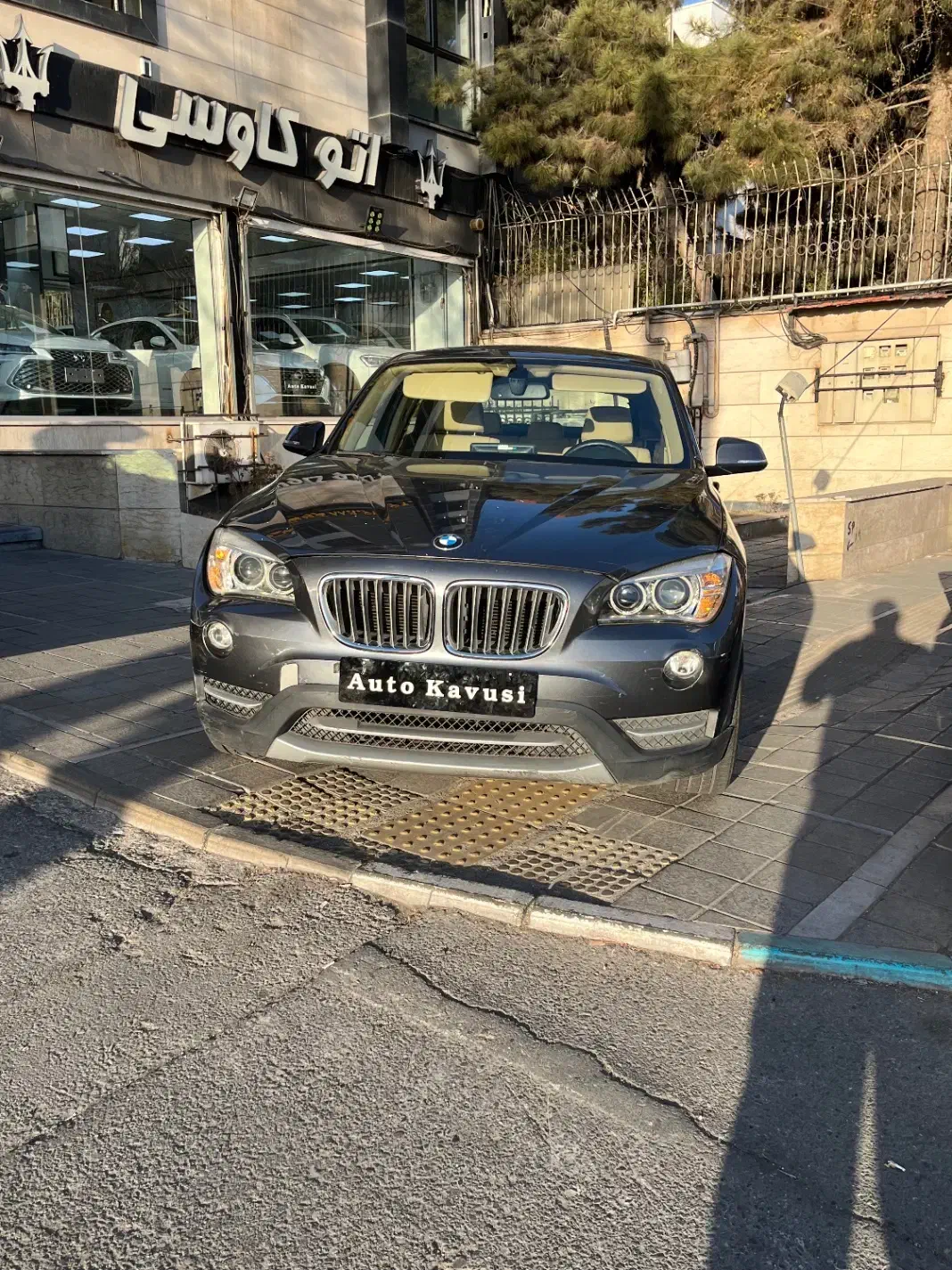 ب ام و x1 مدل ۲۰۱۴|خودرو سواری و وانت|تهران, درختی|دیوار