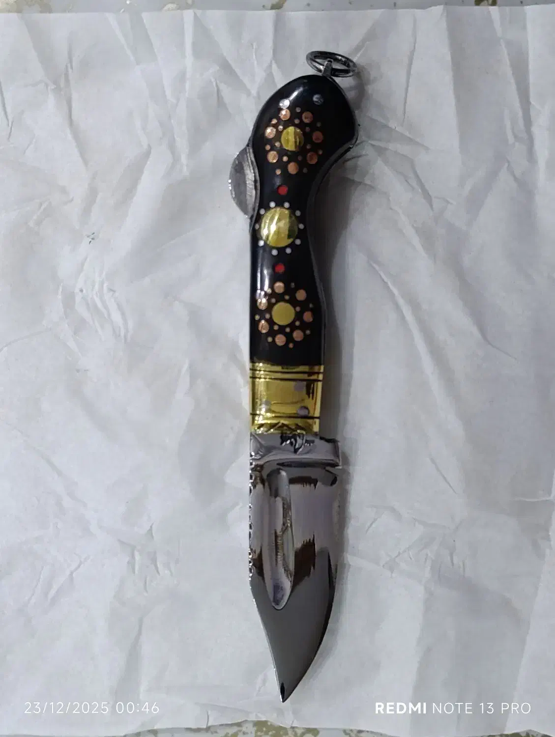 چاقو بابا|کلکسیون اشیاء عتیقه|ارومیه, |دیوار