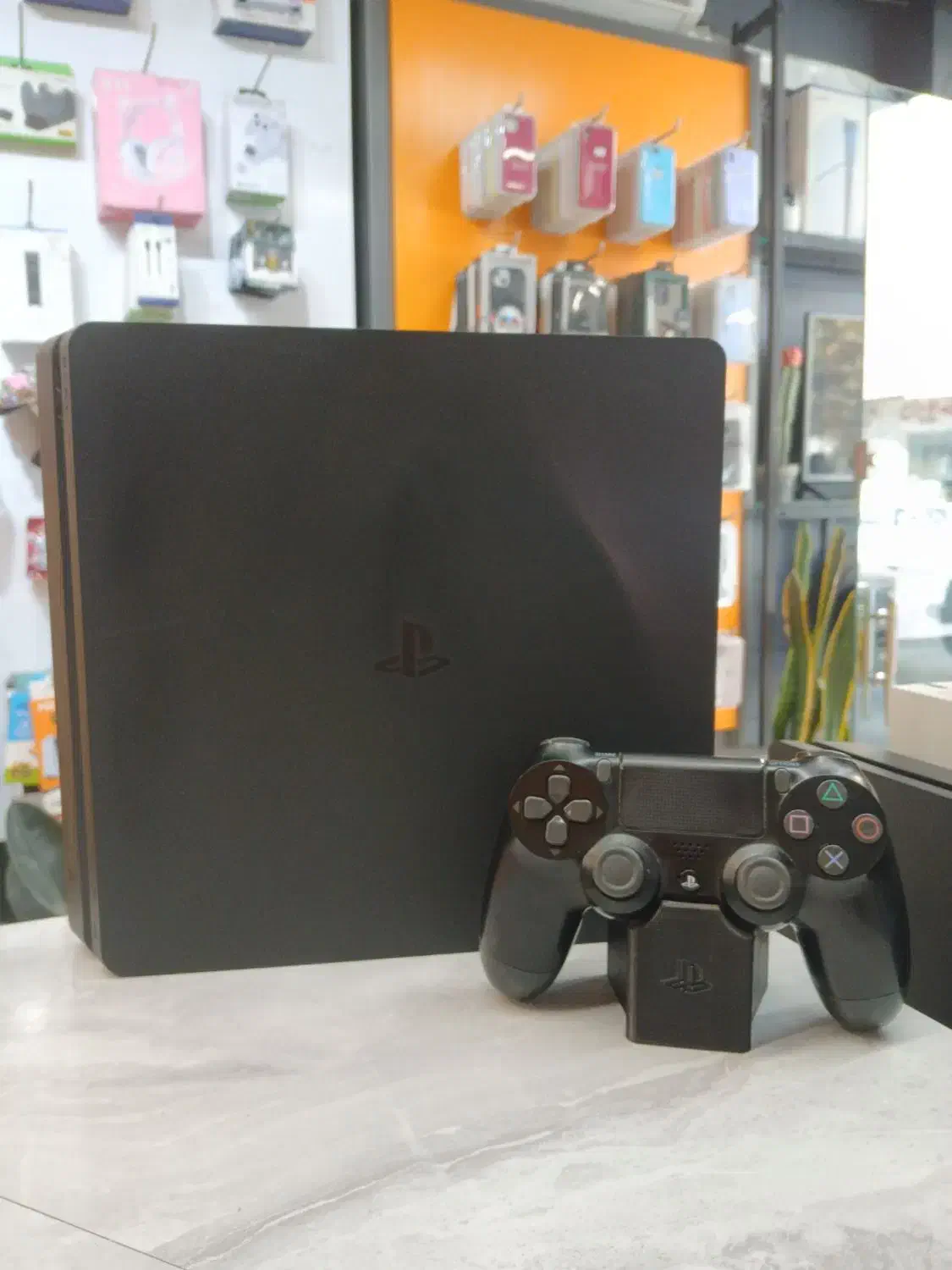 ps4 اسلیم|کنسول، بازی ویدئویی و آنلاین|همدان, |دیوار