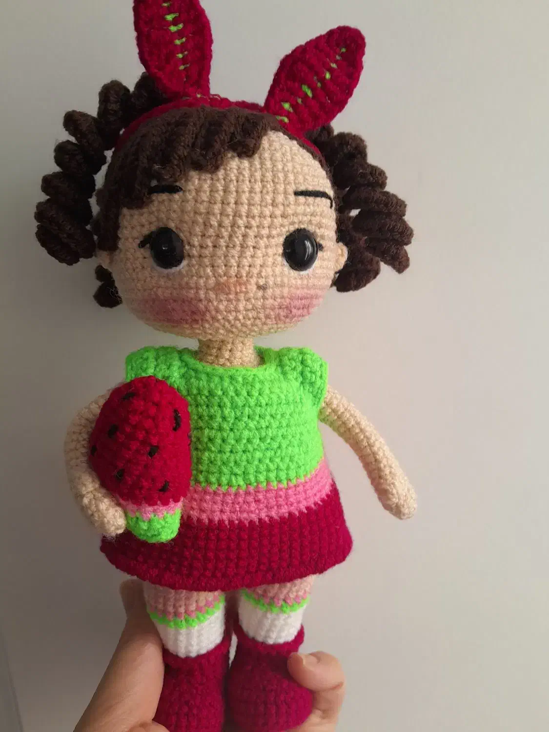 عروسک بافتنی دختر هندوانه|صنایع دستی و سایر لوازم تزئینی|تربت جام, فاز ۳ فرهنگیان|دیوار