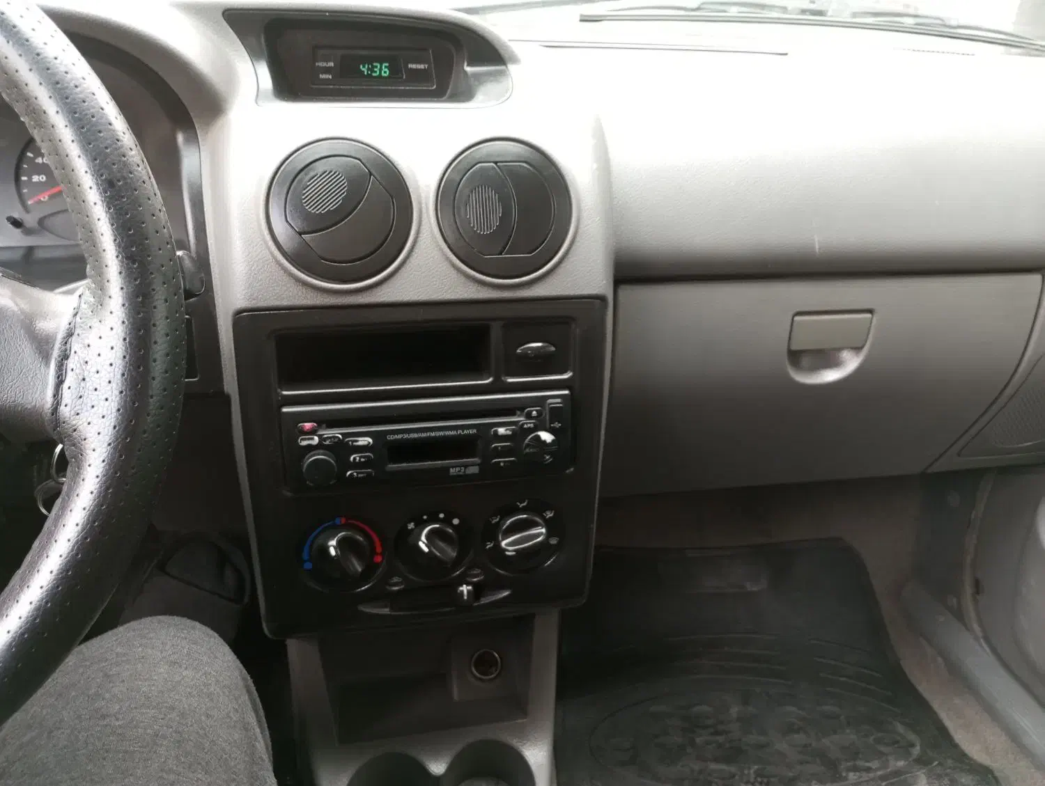 پراید ۱۳۱ sl مدل ۹۰|خودرو سواری و وانت|تهران, باغ خزانه|دیوار