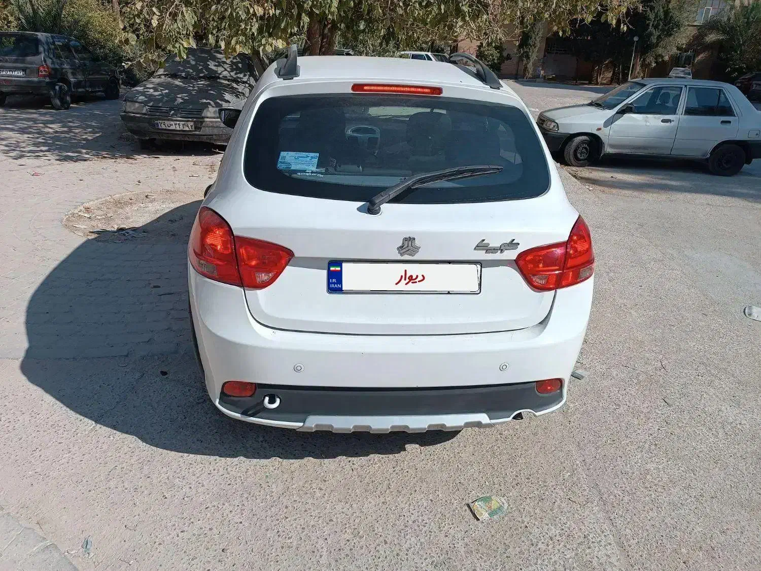 کوییک ساده ۱۴۰۱ سفید فابریک|خودرو سواری و وانت|شیراز, شهرک فرهنگیان|دیوار