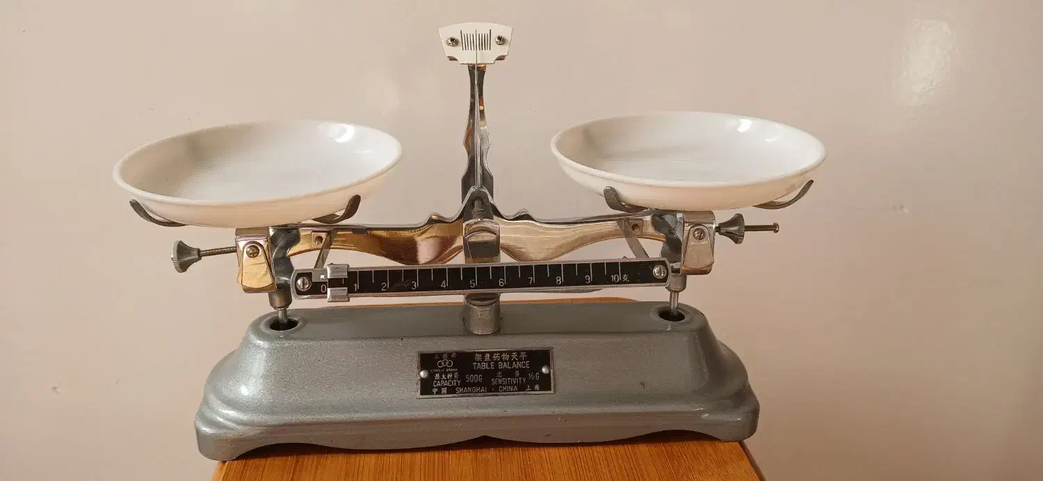 ترازو|کلکسیون اشیاء عتیقه|تهران, نیروی هوایی (پیروزی)|دیوار