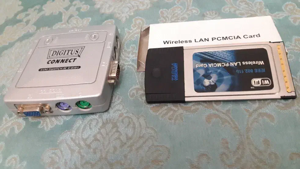 سوئیچ کنترل دو کامپیوتر KVM و کارت LAN Wireless|قطعات و لوازم جانبی رایانه|تهران, شمس‌آباد|دیوار