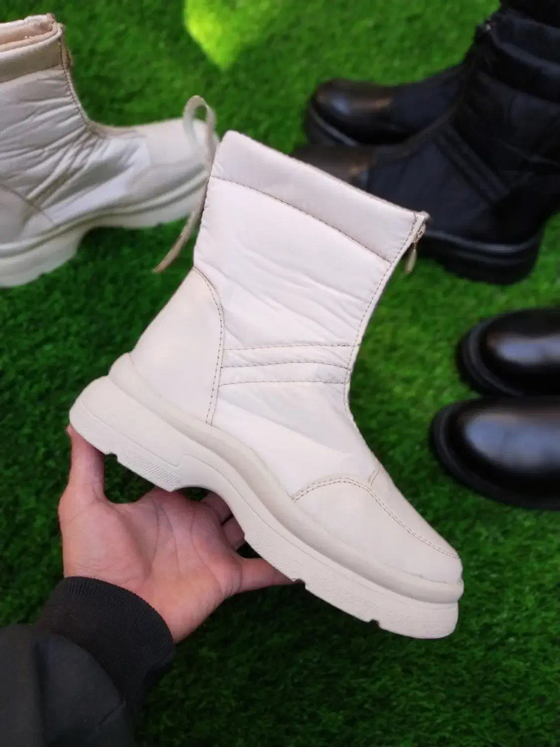 نیم بوت اسدآبادی بین انوشیروان 6 و 7 کفش لر|کیف، کفش، کمربند|خرمآباد, |دیوار