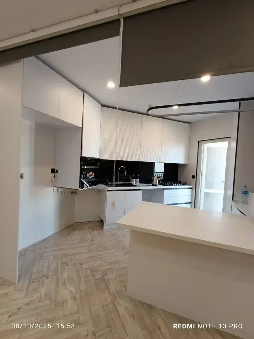 آپارتمان۱۵۰متری ولنجک،بازسازی شده،مشاعات آبی فعال