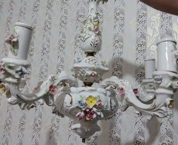 لوستر آنتیک|لوستر و چراغ آویز|کرمانشاه, |دیوار