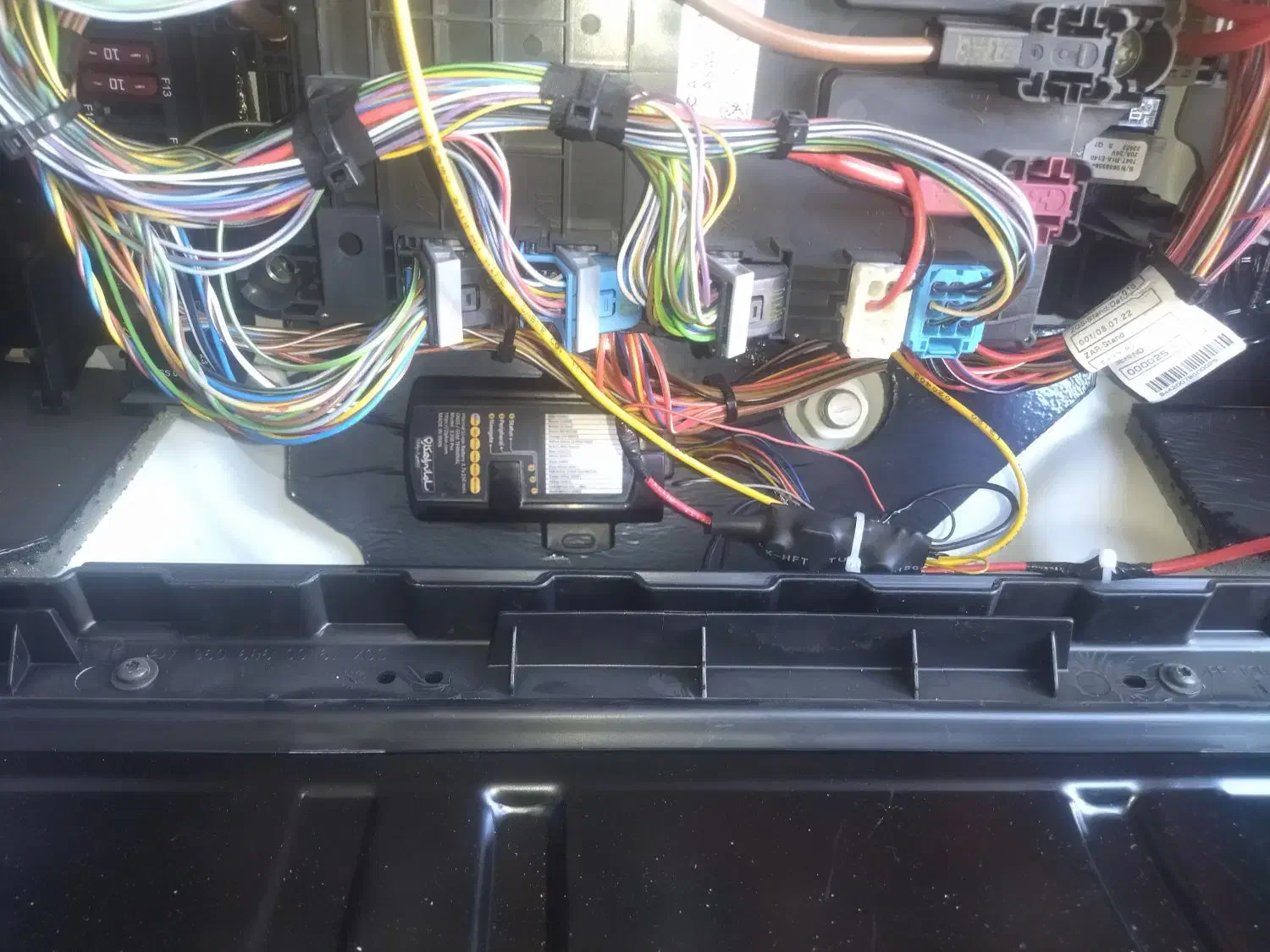 استخدام نصاب جی پی اس ، gps ، برقکار خودرو ، درصدی|استخدام صنعتی، فنی، مهندسی|اصفهان, بهارانچی|دیوار