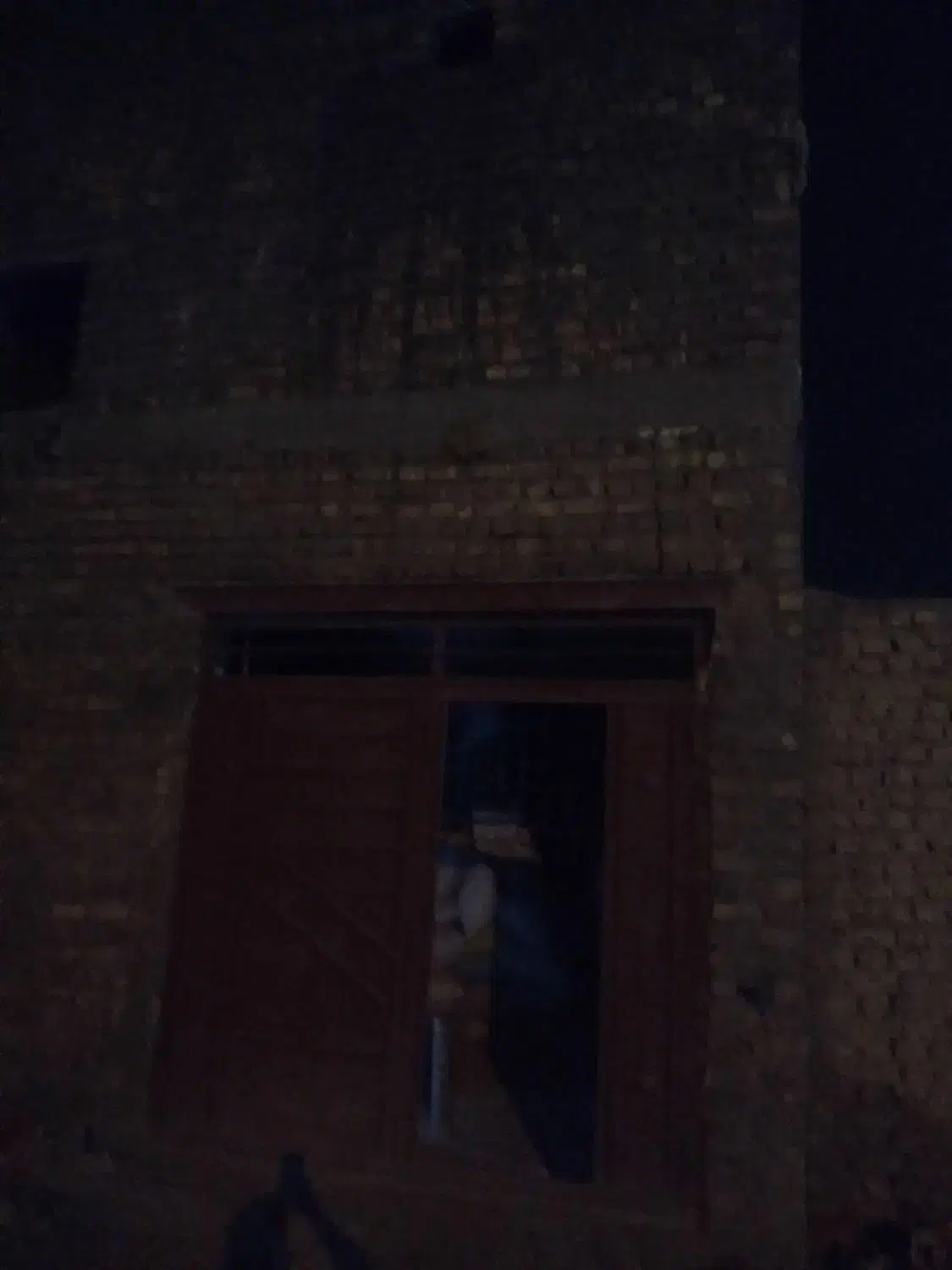 بنای تند کار وماهر و نقشه کشی انواع ساختمان ها|خدمات پیشه و مهارت|زابل, |دیوار