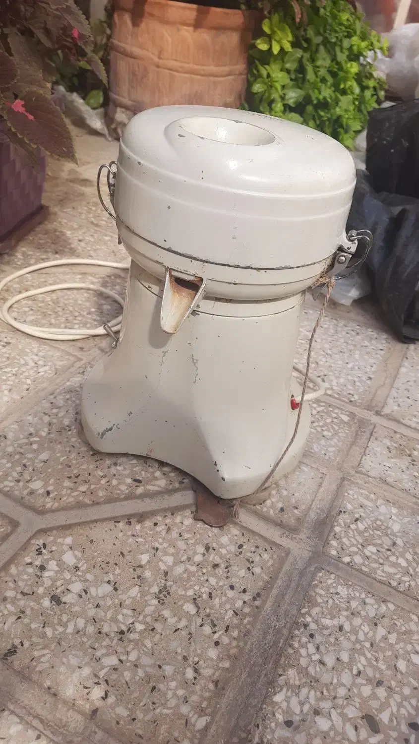 آب میوه گیری|آبمیوهگیر و آبمرکباتگیر|اصفهان, دانشگاه اصفهان|دیوار