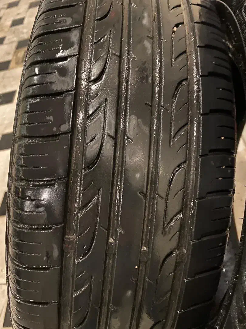 لاستیک پژو 206 یک جفت|قطعات یدکی و لوازم جانبی|قم, بنیاد|دیوار