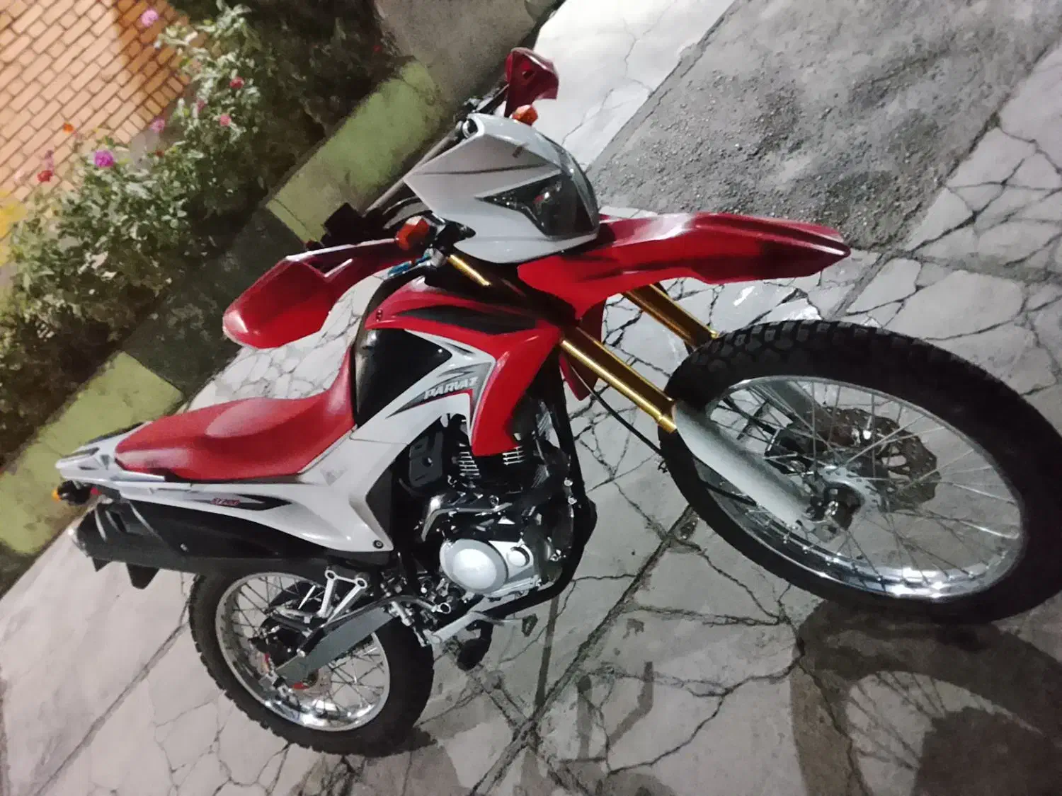 موتور تریل پرواز ۲۰۰|موتورسیکلت|جهرم, |دیوار