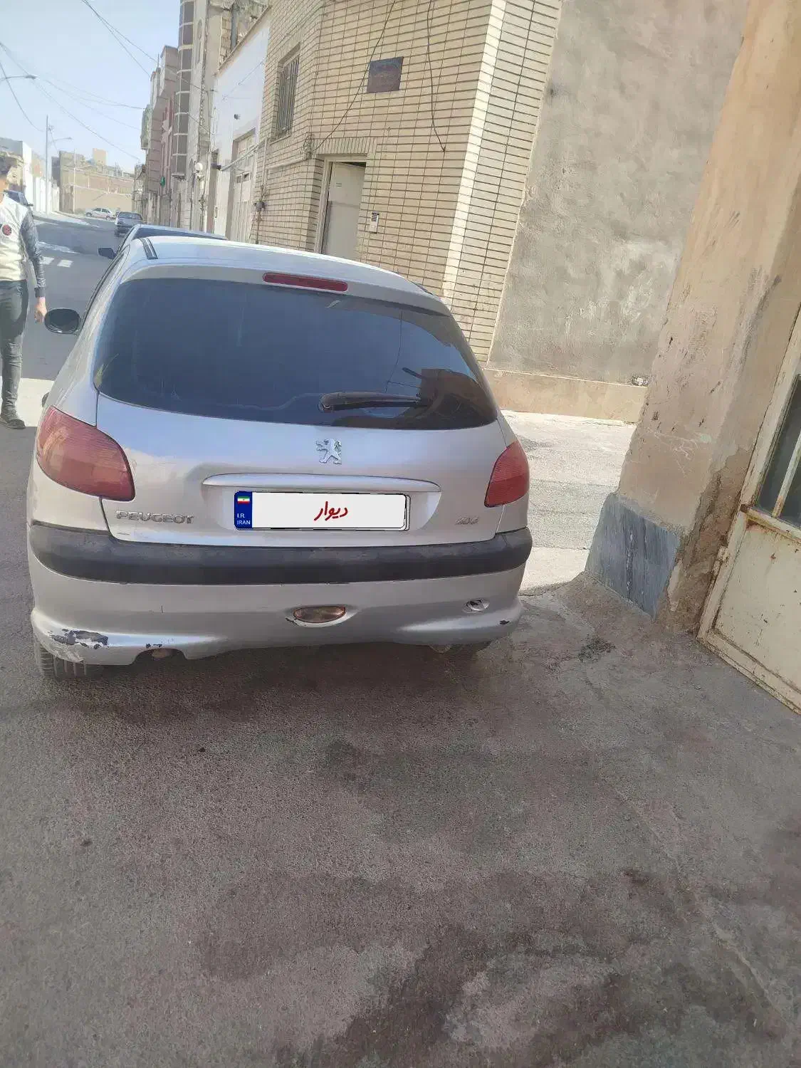 پژو 206|خودرو سواری و وانت|شاهین‌شهر, گزبرخوار|دیوار