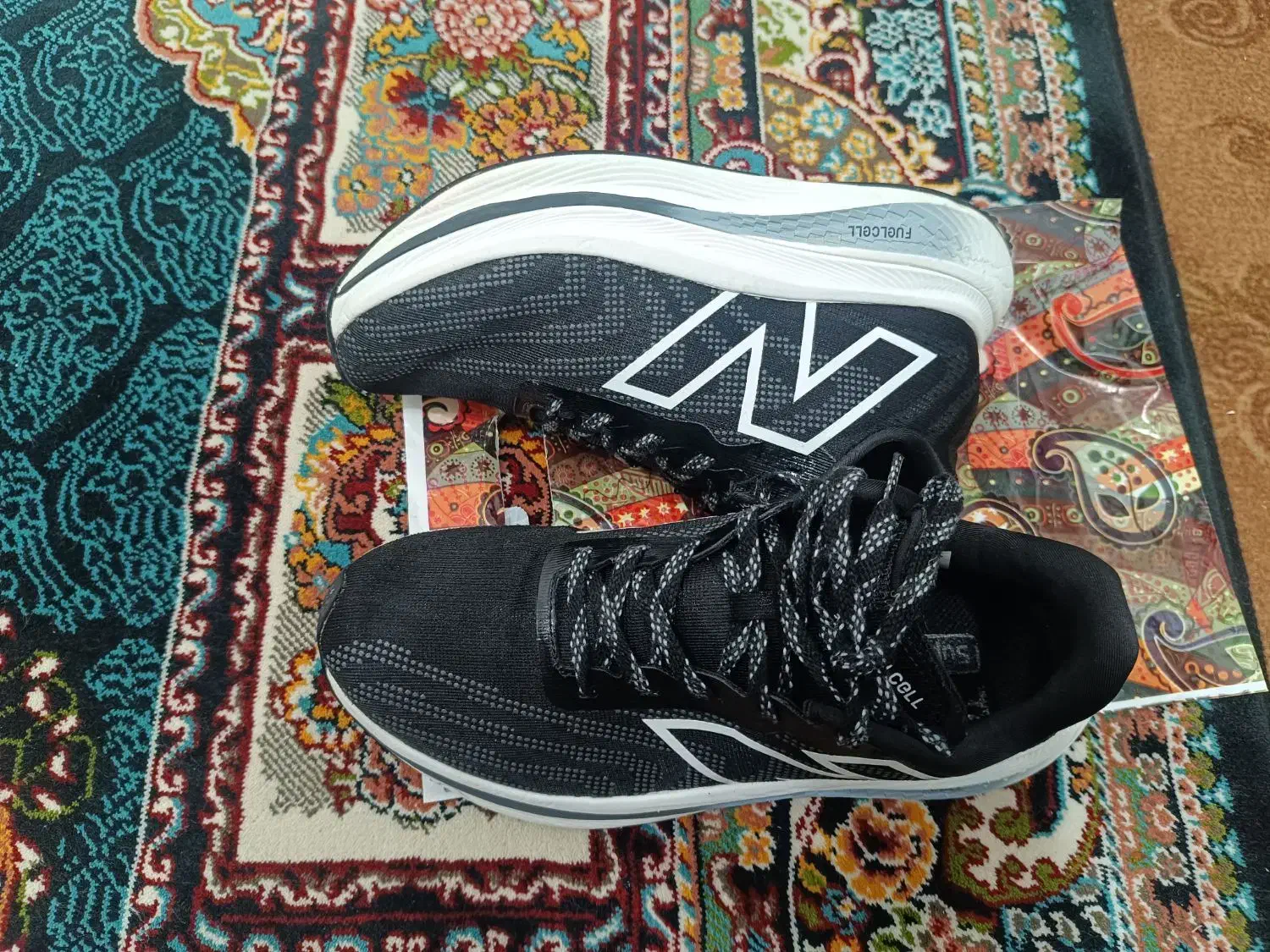 کفش اسپرت نیوبالانس ویتنام|کیف، کفش، کمربند|بندرعباس, |دیوار