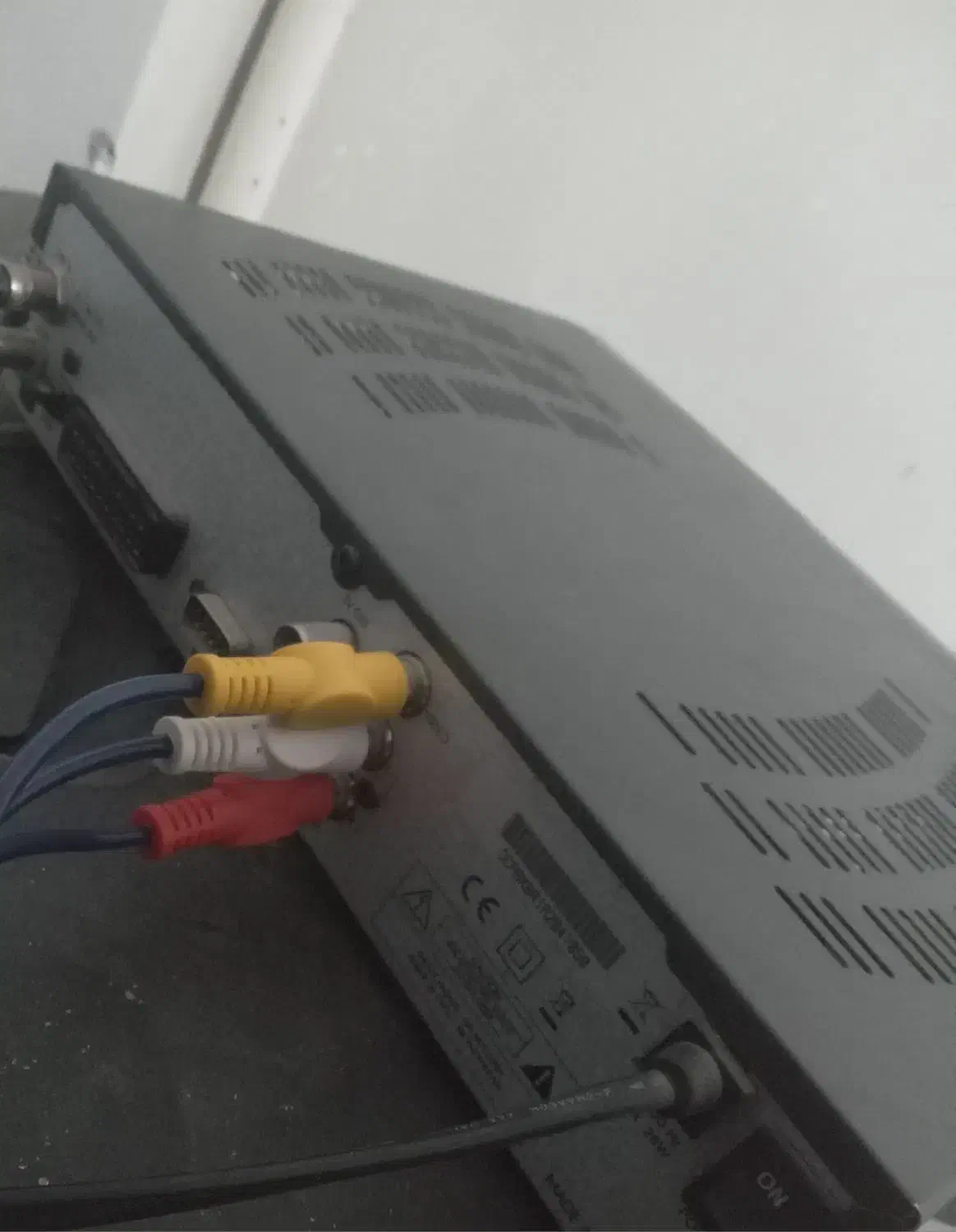 گیرنده دیجیتال سالم|صوتی و تصویری|نجف‌آباد, باغ ملی|دیوار