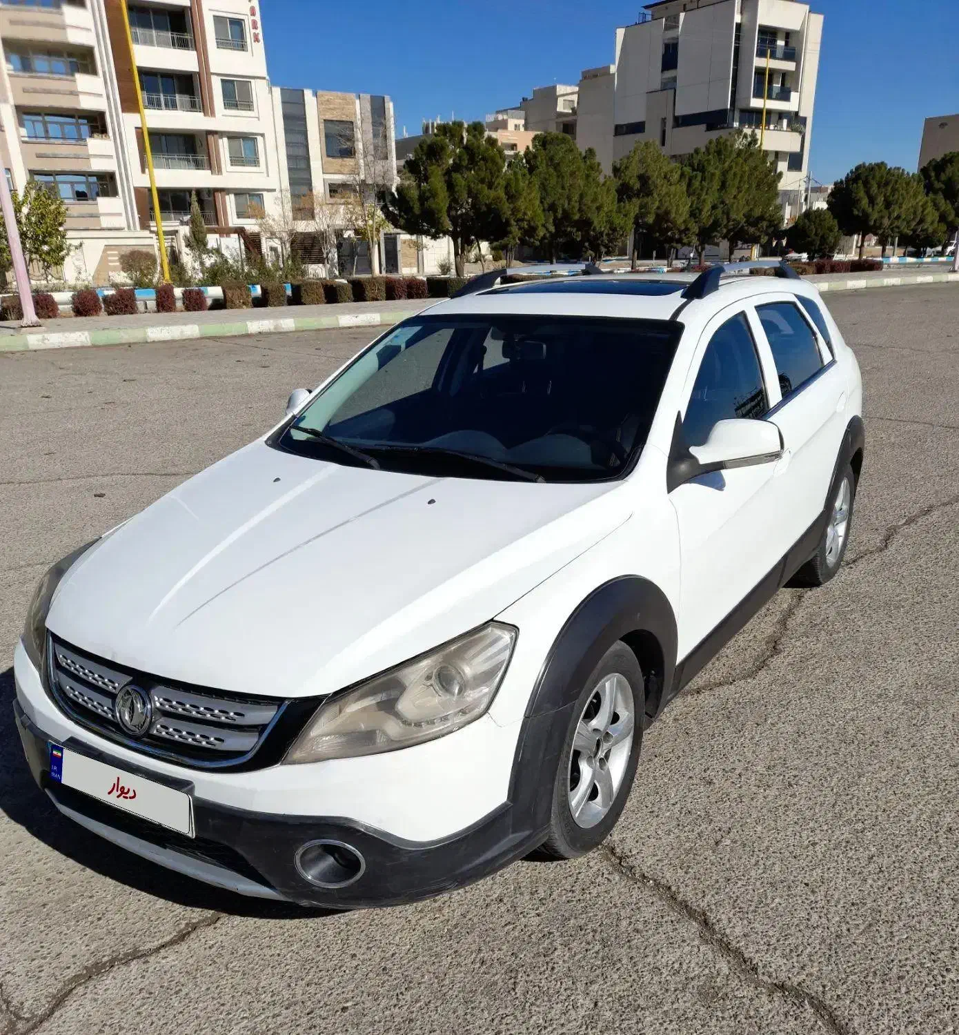 اچ سی کراس ۹۶بیرنگ|خودرو سواری و وانت|شاهینشهر, اقبال لاهوری|دیوار