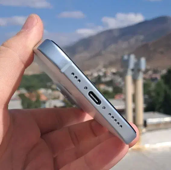 ایفون ۱۵ نرمال ch آبی باتری ۹۹ بدون رجیستر|موبایل|تهران, بوستان ولایت|دیوار