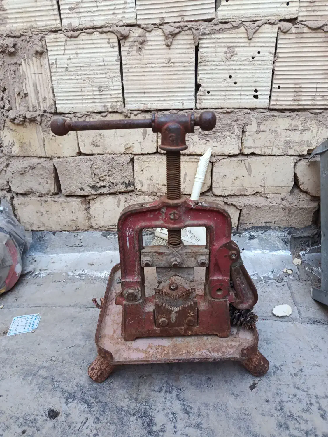 گیره لوله GMC|ابزارآلات|قم, شهرک امام حسین|دیوار