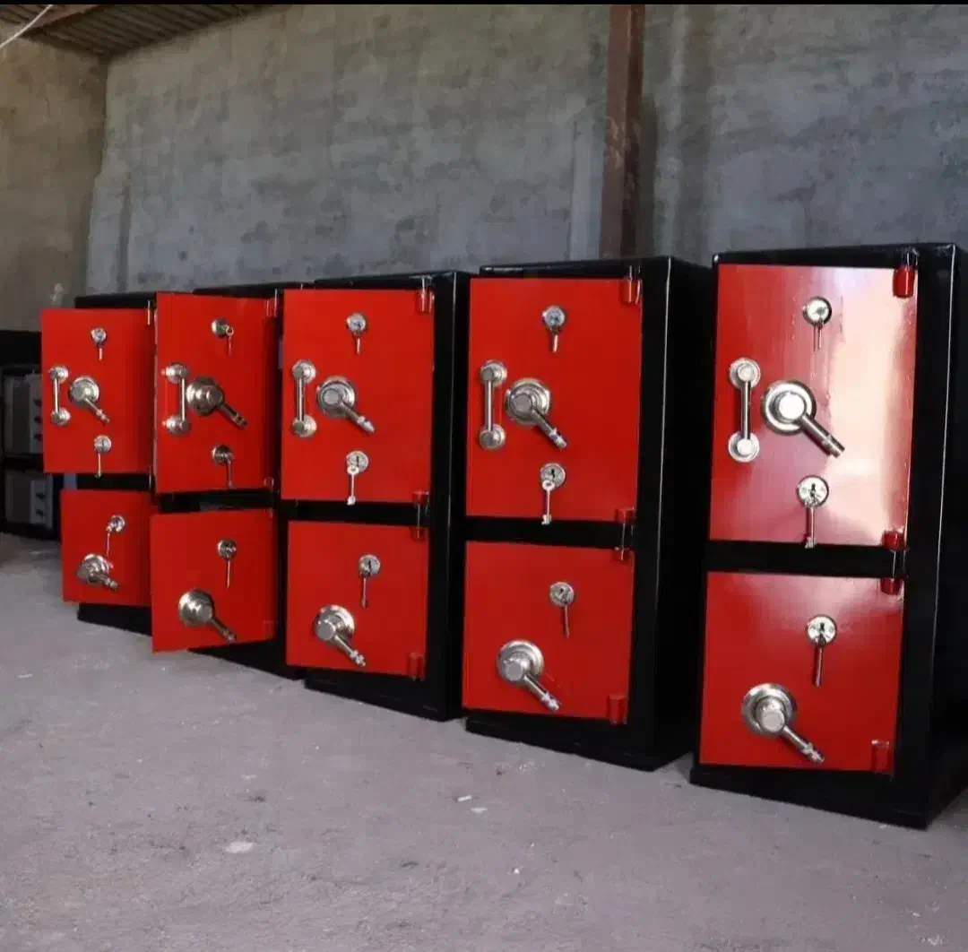 ارتفاع ۱۸۰در ۶۵ کلید تاشو گاوصندوق فروشی|فروشگاه و مغازه|نقده, |دیوار