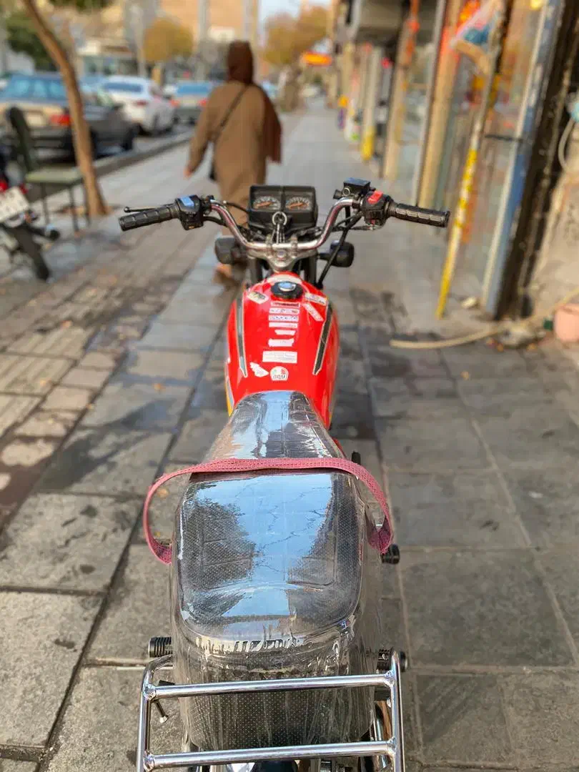 هندا۲۵۰cc|موتورسیکلت|آبیک, |دیوار