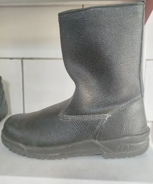 کفش نسوز آتش کاری و جوشکاری|کیف، کفش، کمربند|زرند, |دیوار