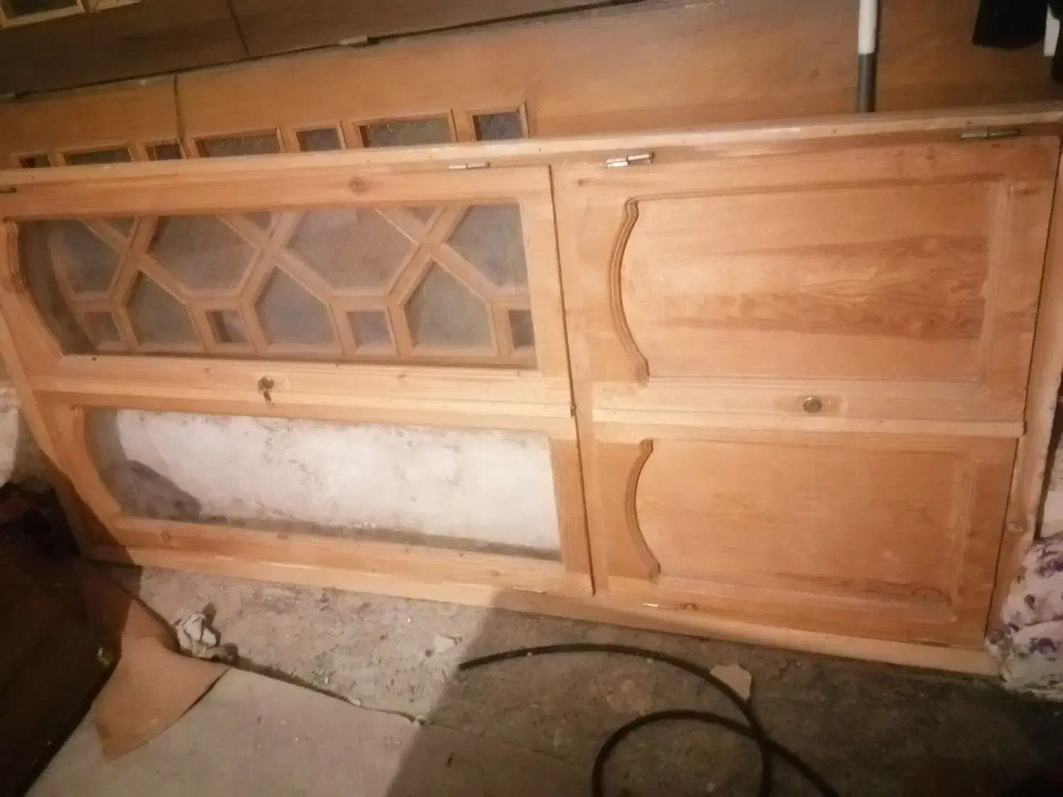 درب چوبی کلکسیونی|کلکسیون اشیاء عتیقه|سبزوار, هفت تیر|دیوار