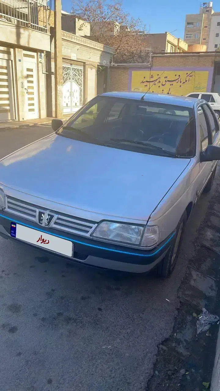 پژو ۴۰۵ نقره‌ای مدل ۱۳۹۳|خودرو سواری و وانت|قم, عمار یاسر|دیوار