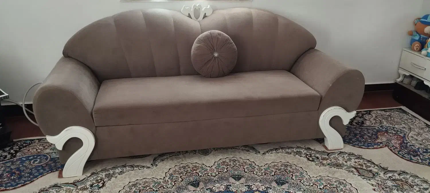 مبل ۷نفره همراه با میز و۴صندلی عسلی|مبلمان خانگی و میز عسلی|گمیشان, |دیوار