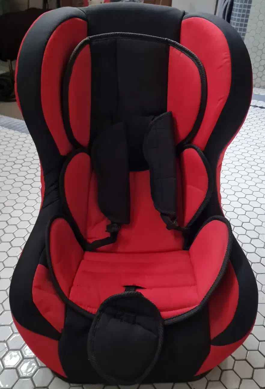 صندلی ماشین کودک|تخت و صندلی بچه|تهران, امانیه|دیوار