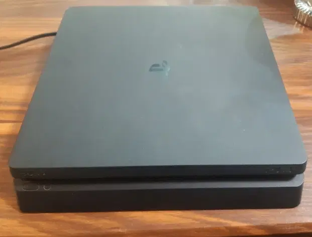 ps4 slim|کنسول، بازی ویدئویی و آنلاین|بندرعباس, |دیوار