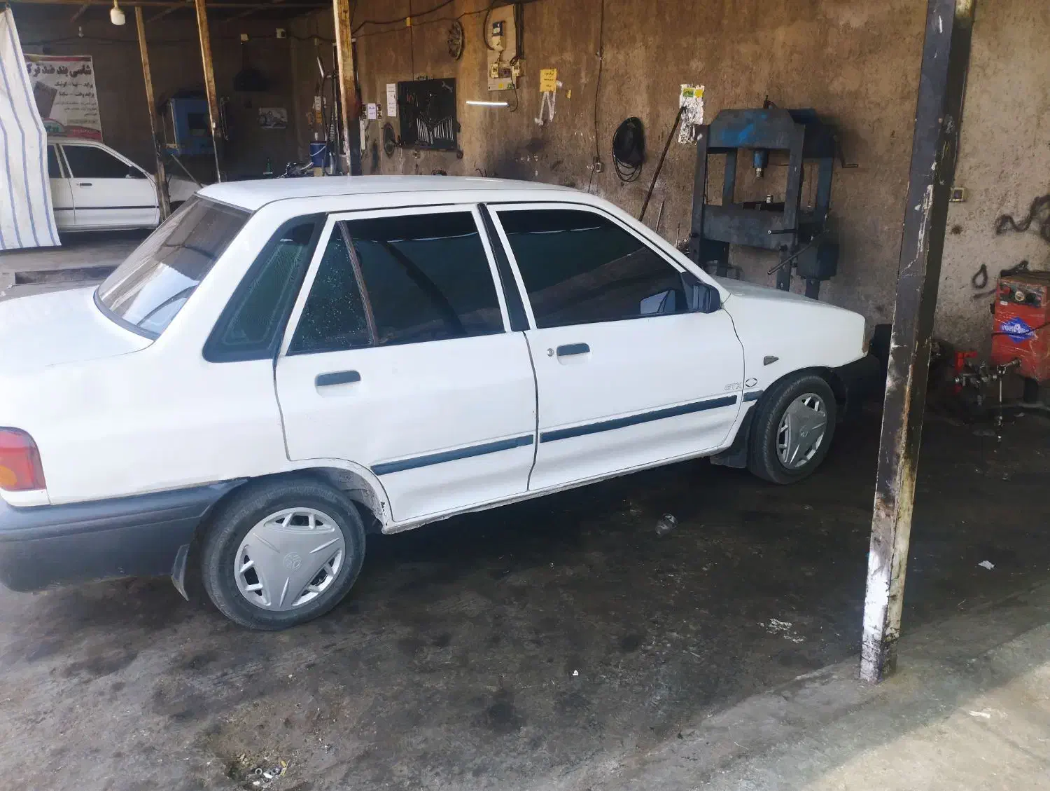 پراید کاربراتوری تعمیر کامل تمیز|خودرو سواری و وانت|بختگان, |دیوار