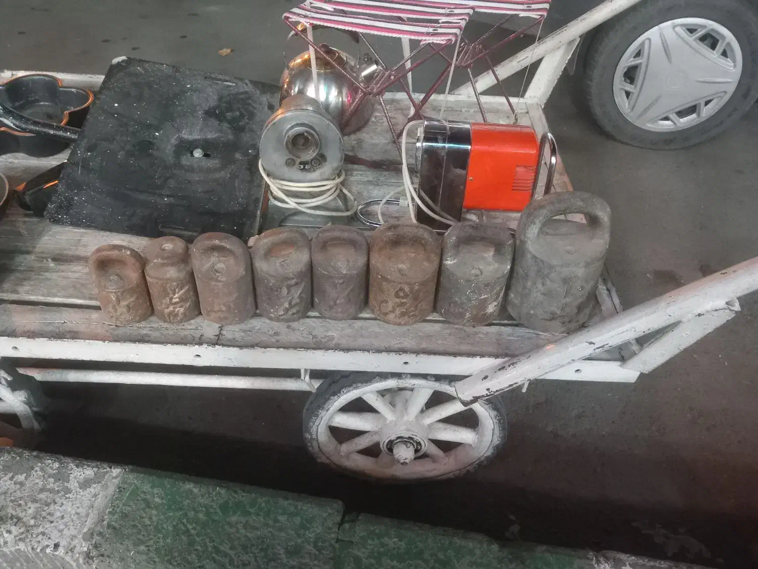 سنگ ترازو قدیمی|کلکسیون اشیاء عتیقه|ارومیه, |دیوار