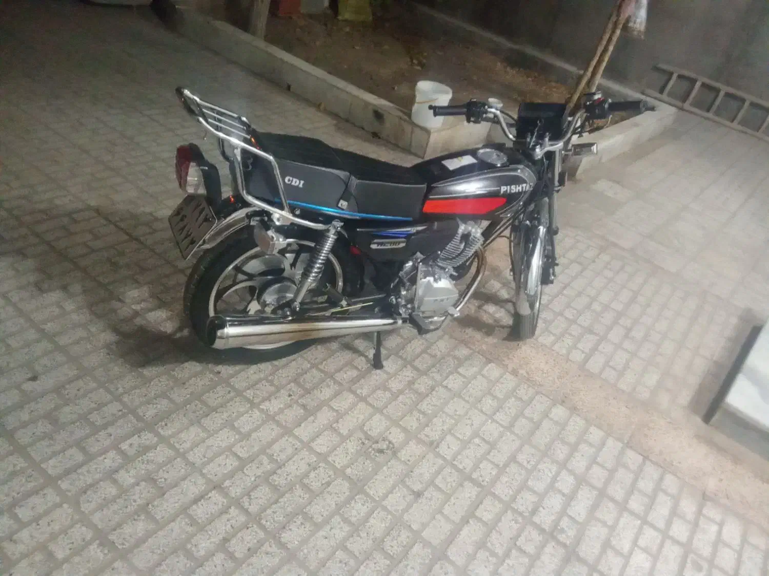 هوندا پیشتاز 200|موتورسیکلت|قائن, |دیوار