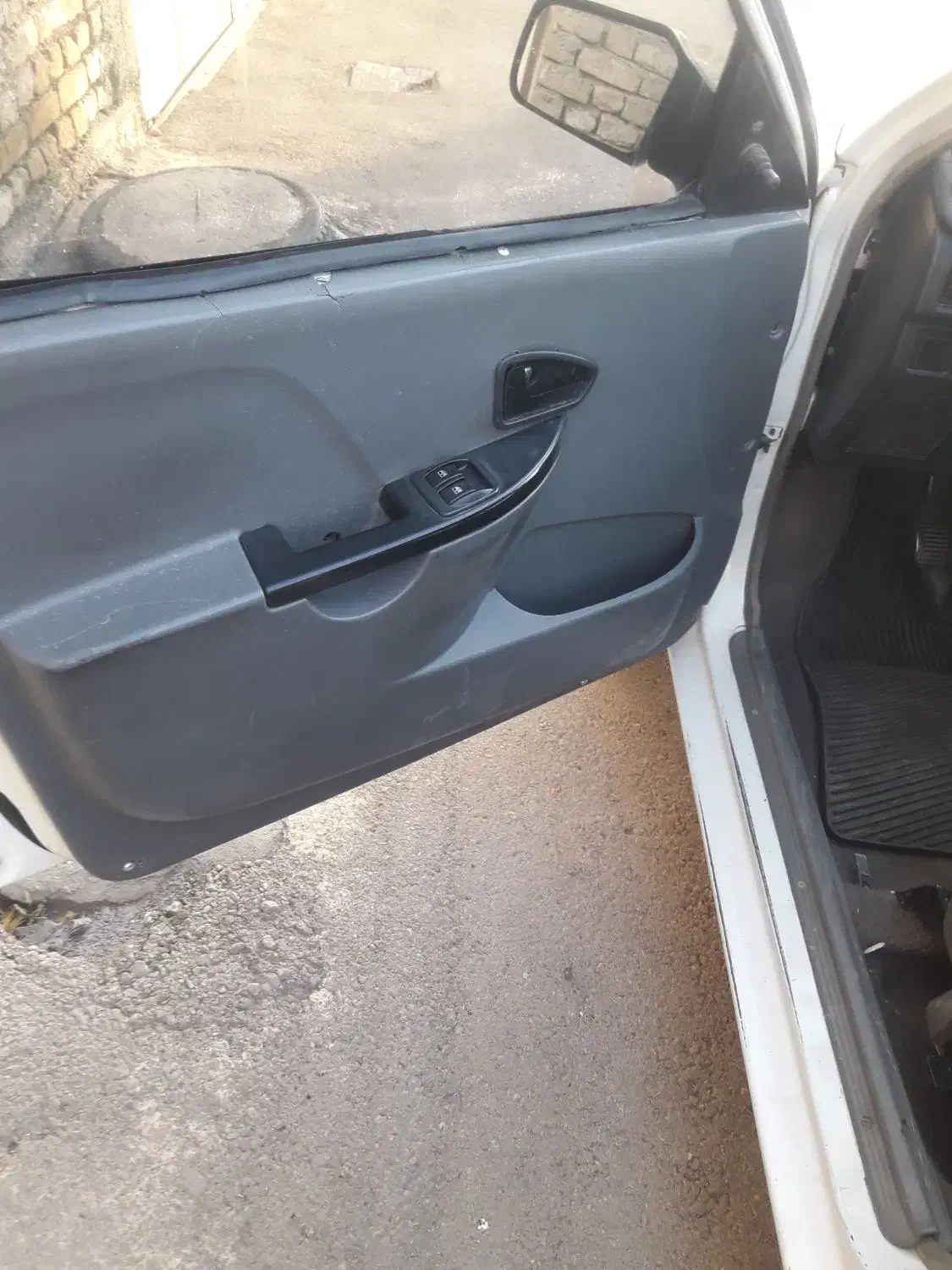 پراید مدل ۱۳۸۲شاسی پلمپ|خودرو سواری و وانت|شهرکرد, |دیوار