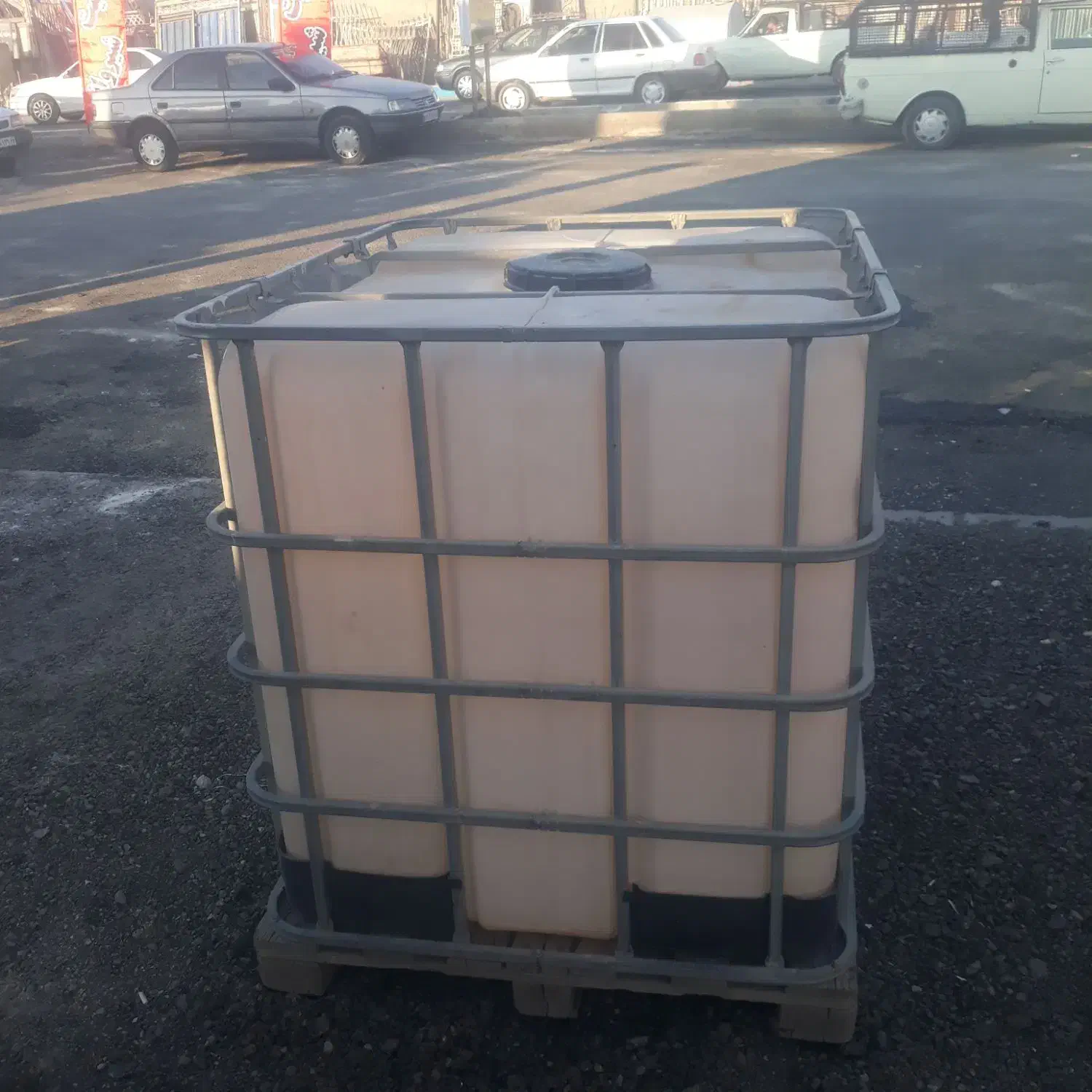 منبع پلاستیکی حفاظ دار سالم|مصالح و تجهیزات ساختمان|شهریار, شهرک مصطفی خمینی|دیوار