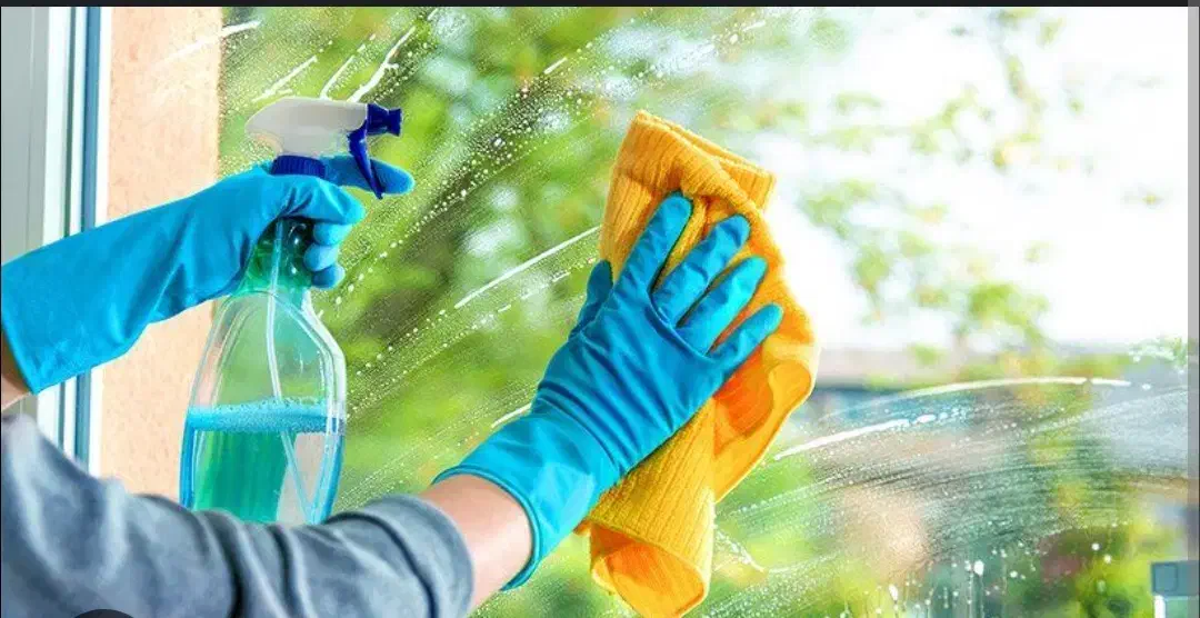 نیازمند یک خانم اتباع فقط|استخدام سرایداری و نظافت|کاشان, راوند|دیوار