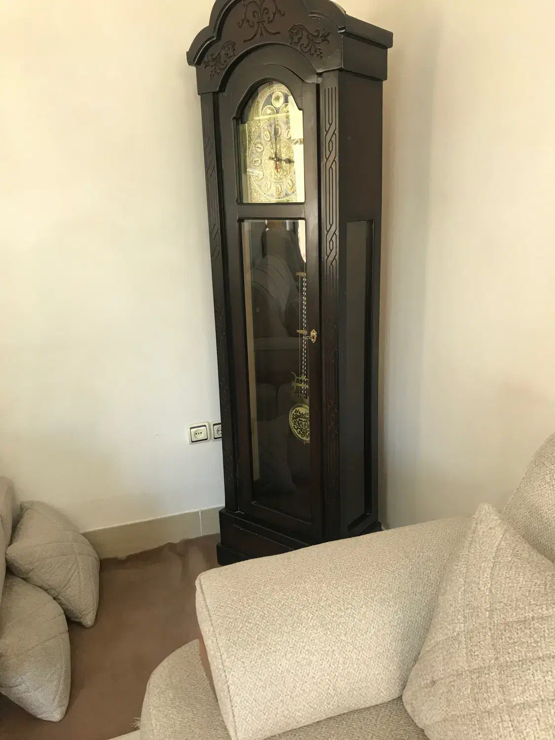 یک عدد ساعت ایستاده در حد نو|مبلمان خانگی و میز عسلی|مهاباد (آذربایجان غربی), |دیوار