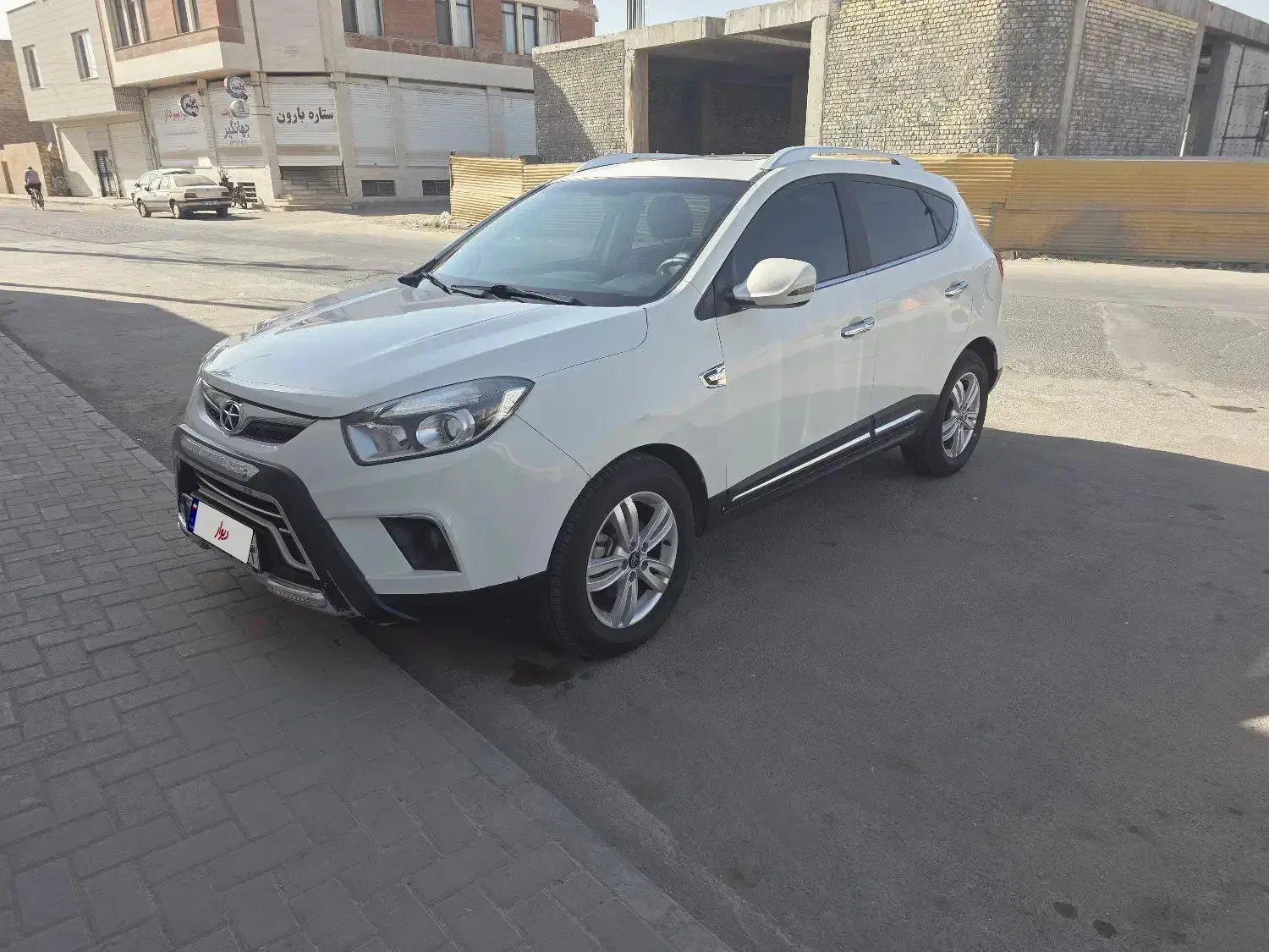 جک s5 کم کار بدون رنگ|خودرو سواری و وانت|کاشان, فین کوچک|دیوار