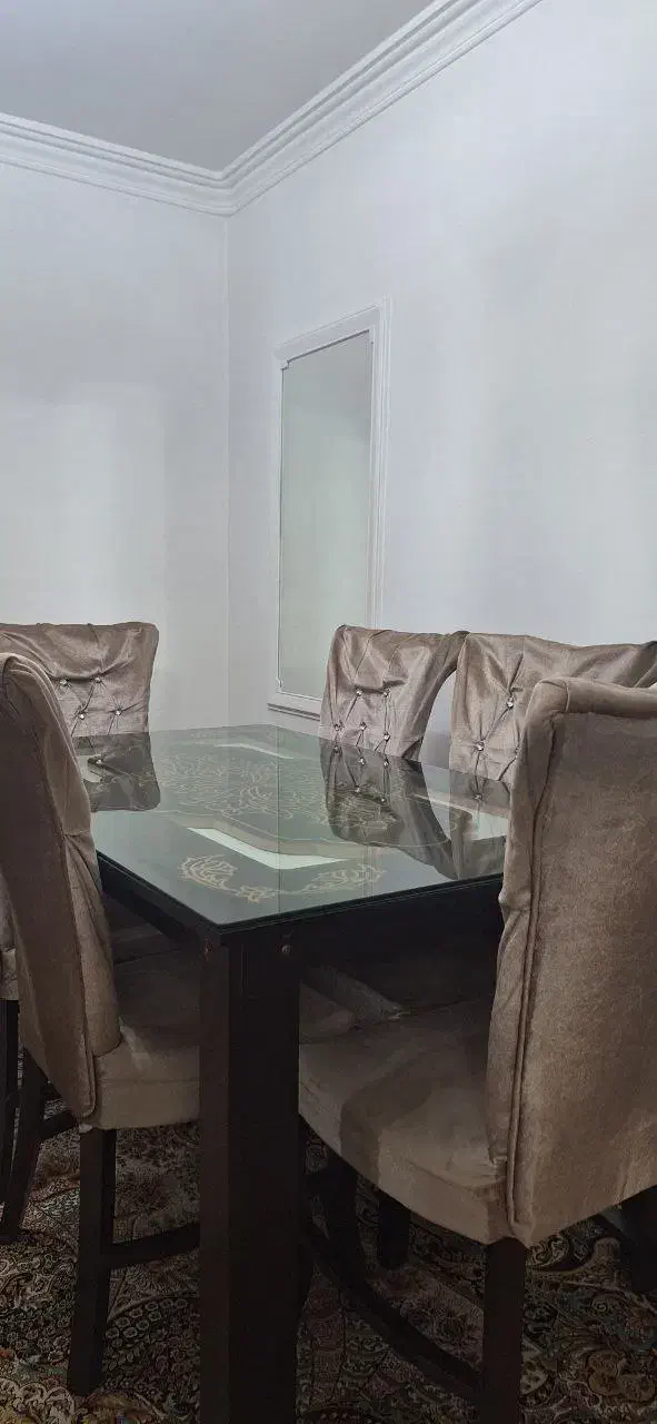 میز غذاخوری ۶نفره|میز و صندلی غذاخوری|رشت, لاکان شهر|دیوار